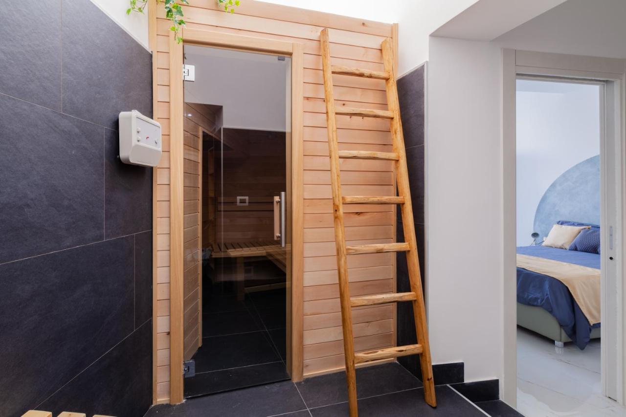 نابولي La Casa Di Armida Boutique Homes Con Sauna المظهر الخارجي الصورة